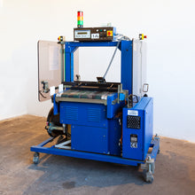 Laden Sie das Bild in den Galerie-Viewer, MOSCA RO-TR500P Umreifungsmaschine