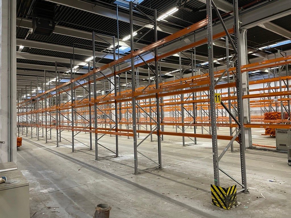 NEDCON Palettenregal Länge: 51,1 m, Höhe 5 m DLK Online-Shop für Lagerlogistik, Fördertechnik und Lagerbühnen
